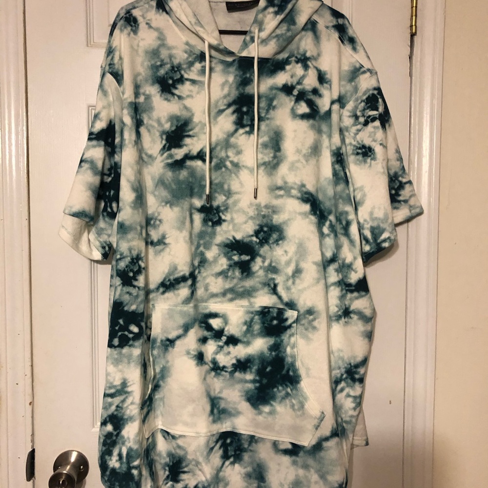 White/Green Tie Dyed Cover Up Size 3x.